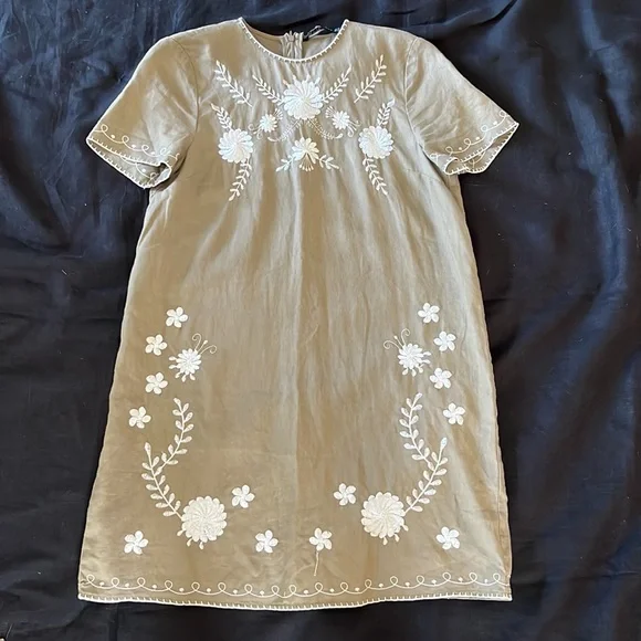 Zara | Dresses | Zara Embroidered Linen Dress Khaki Green White Xs | Poshmark Zara | Dresses | Zara Embroidered Linen Dress Khaki Green White Xs | Poshmark